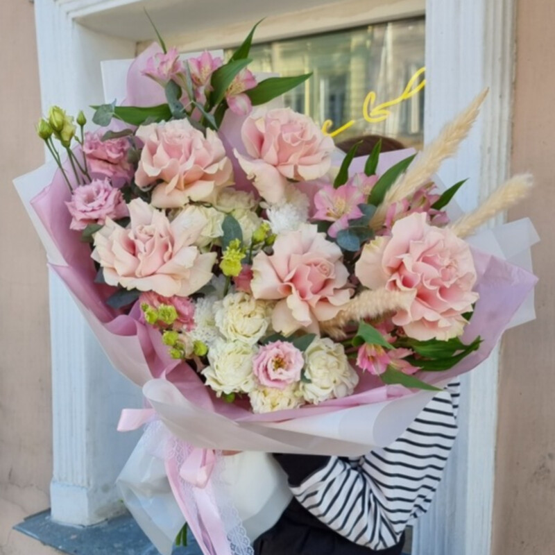 Букет "Молекула вдохновения" с французской розой, стандартный