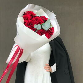 Роза Эквадор с эвкалиптом