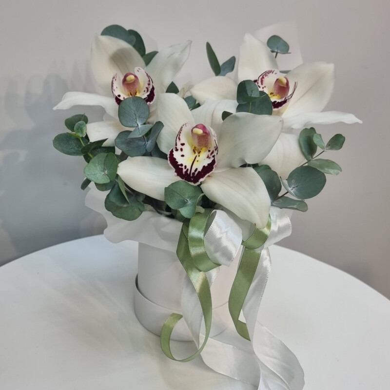 Композиция "Молекула белой Орхидеи"  , уменьшенный