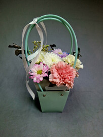 Хризантема и эвкалипт