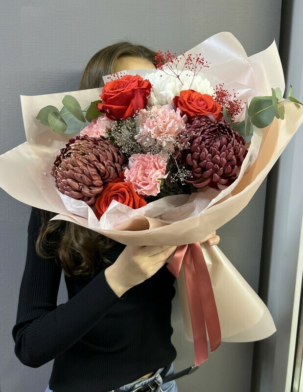 Sortovie hrizantemi s alimi rozami, standart