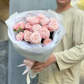 Pion.roza nezhnij buket dlya mami