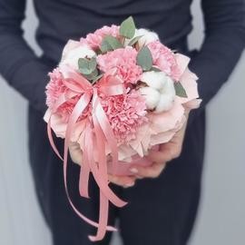 Цветы в коробке