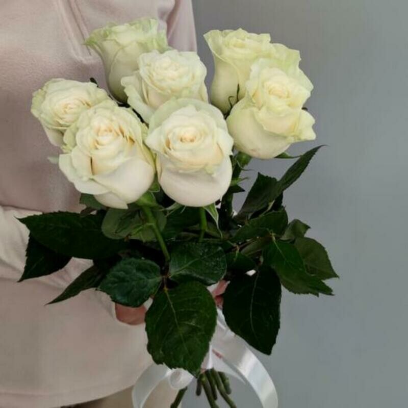 7 белых роз, 7 белых роз