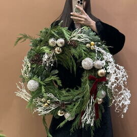 Венок из натуральной пихты