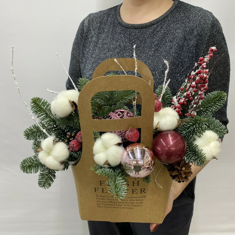 Новогодняя композиция из Нобилиса, стандартный