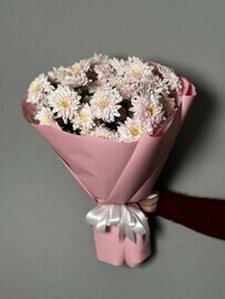 Букет розовых хризантем 