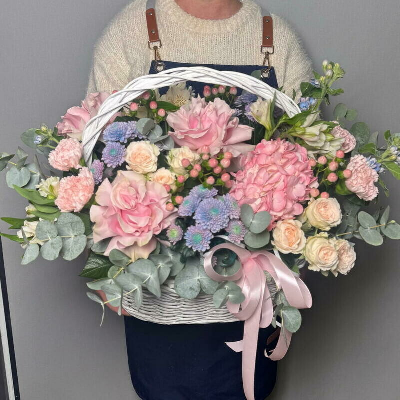 Корзина «Нежности" с французскими розами , корзина «нежности" с французскими розами