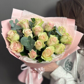 Bouquet of 15 La Bella roses (Kenya 40 cm) (art.2188)