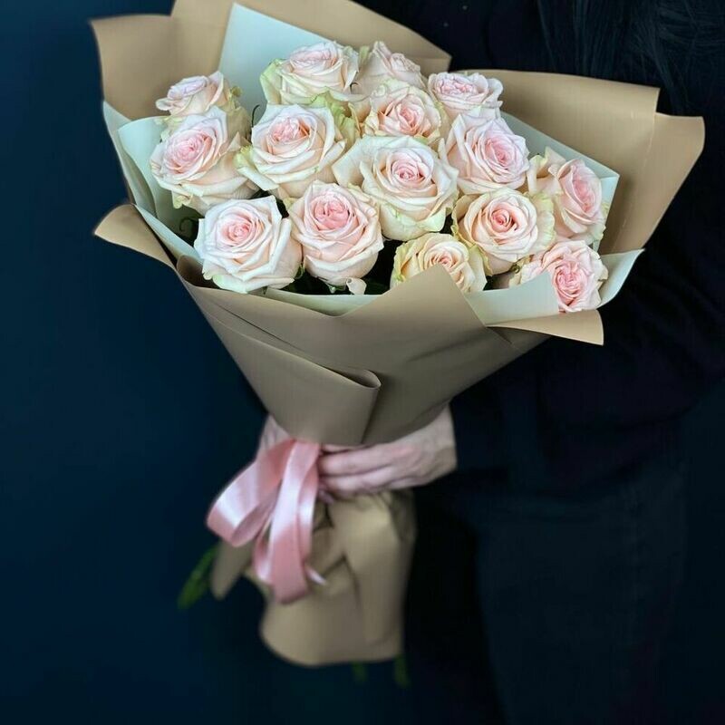 Букет нежно розовых роз, букет роз 15 шт.