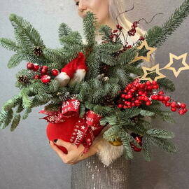 Novogodnyaya kompozitciya so zvezdami