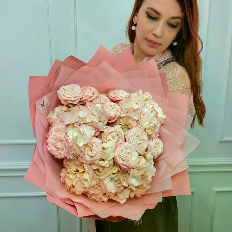 Buket Antuanetta, standart