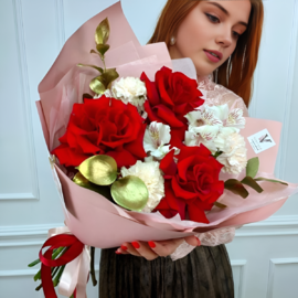 Buket Voshititel_noj