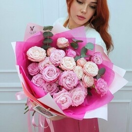 Монобукет Микс из кустовых пионовидных ро