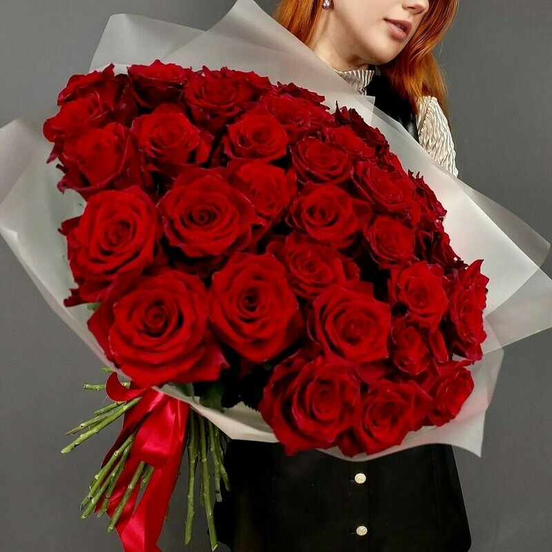 35 красных роз, 35 красных роз