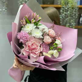 sbornij buket s frantcuzskoj rozoj