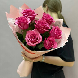 Моно букет из 7 роз