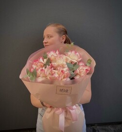 Букет французских роз Джумилии 7шт