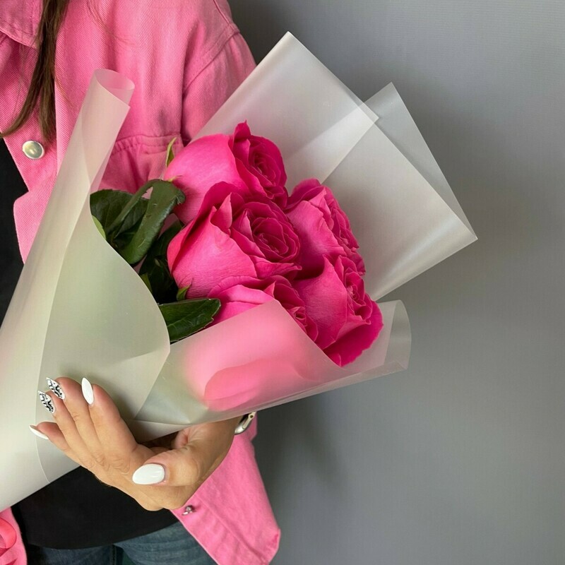 Buket iz roz, buket iz 5 roz pink flojd