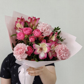 Avtorskij buket "YAgodnik"