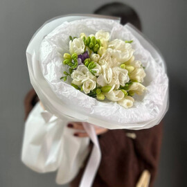 Ароматные фрезии