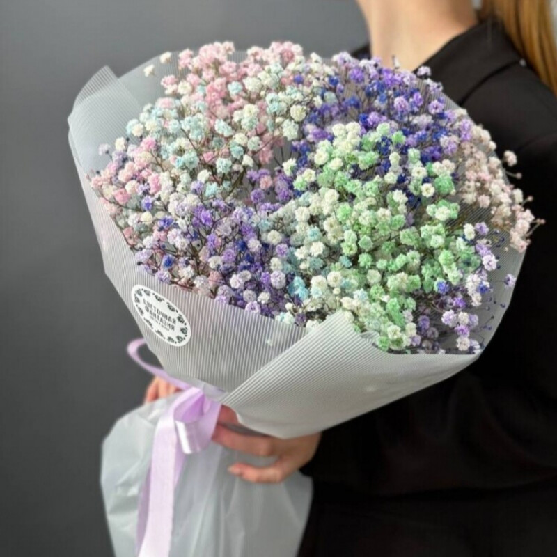 Buket iz raduzhnoj gipsofili, buket iz raduzhnoj gipsofili