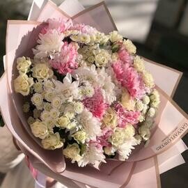 Nezhnij kruzhevnoj buket