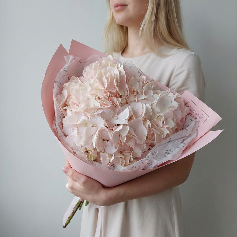 Букет из розовой гортензии, 3 гортензии