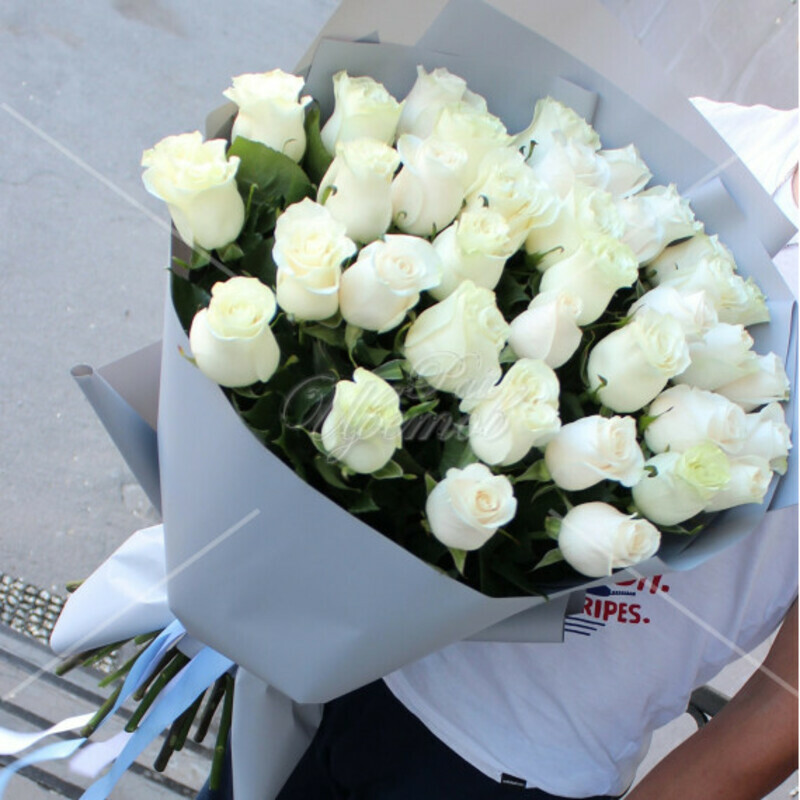 Buket iz belih roz, standart