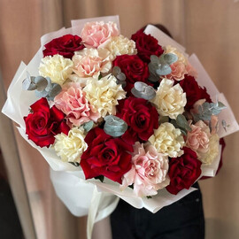 Букет из 25 французских роз "Любимая"