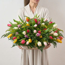 Корзина Фонтан Тюльпанов