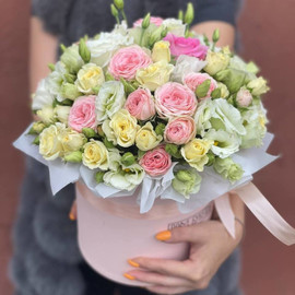 Box with flowers "Tenderness"