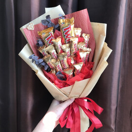 Букет из конфет Twix