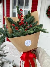 Buket iz nobilisa novogodnij