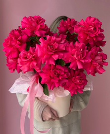 Коробка с ароматными французскими розами