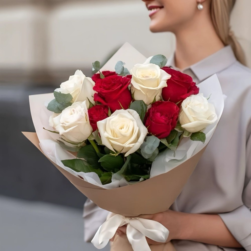 Розы МАМЕ, уменьшенный