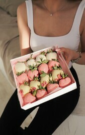 Клубничный набор «Вкусная ягода»