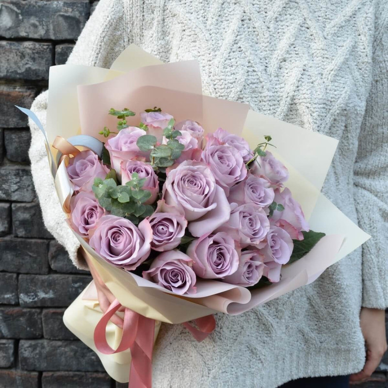 Bouquet of 19 Kenyan roses, standart