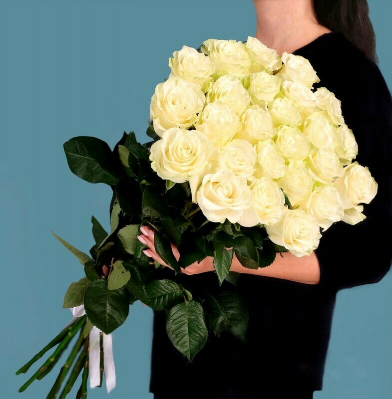 Букет 25 белых роз Эквадор, букет 25 белых роз эквадор