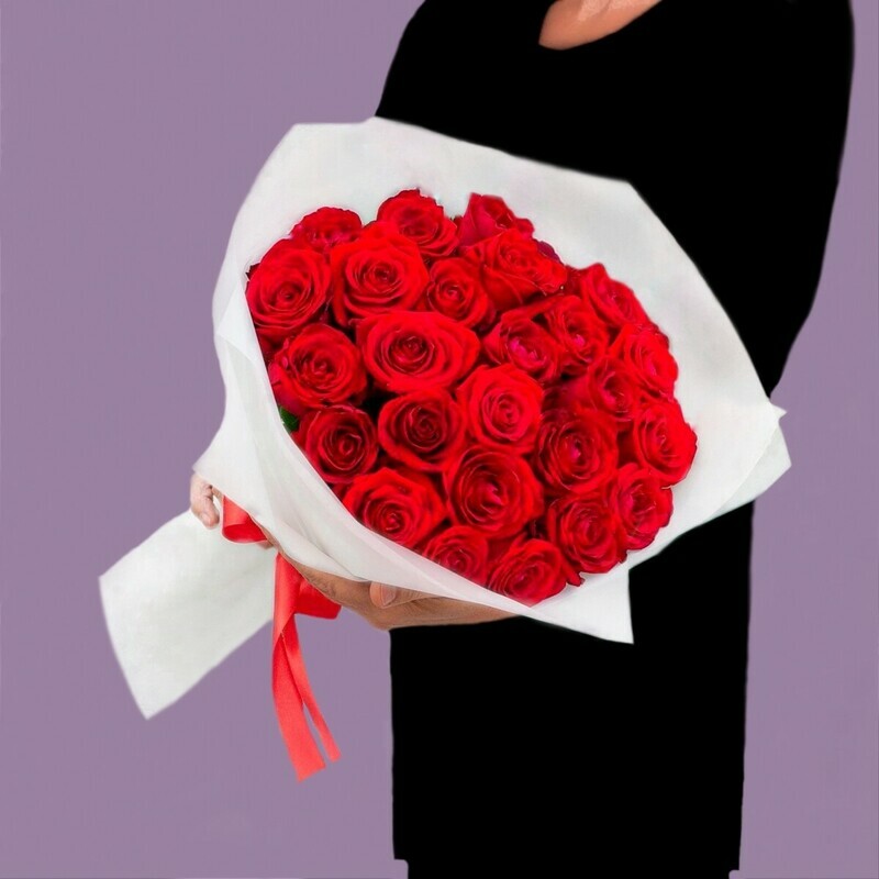 Букет 25 красных роз в упаковке , букет 25 красных роз в упаковке