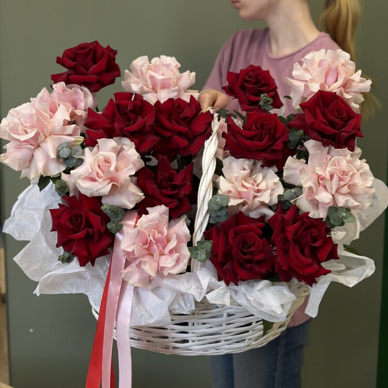 Basket of 19 French roses with eucalyptus , premium