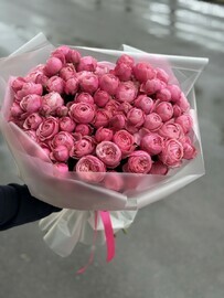 Buket iz 19i kustovih roz «Sil_va Pink»