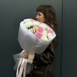 Sbornij zefirnij buket