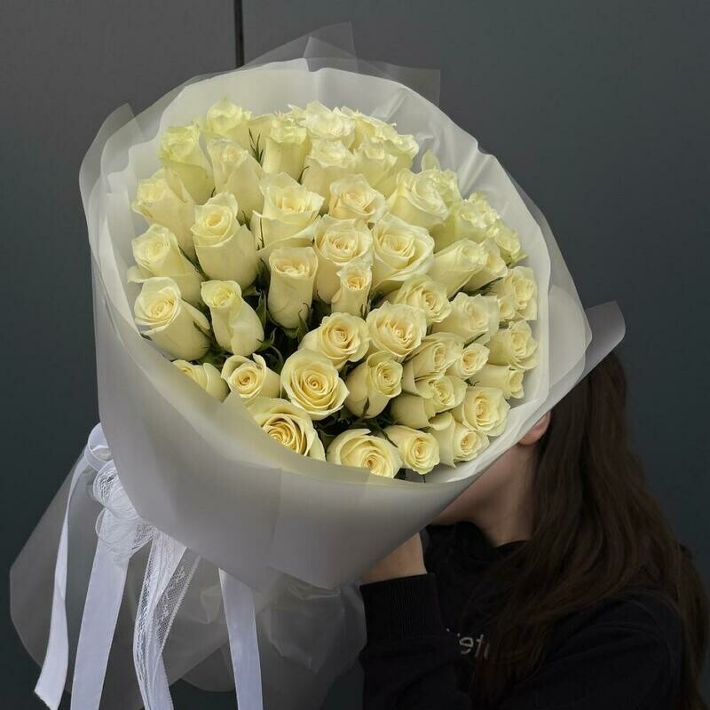 Монобукет 51 белая Роза, монобукет