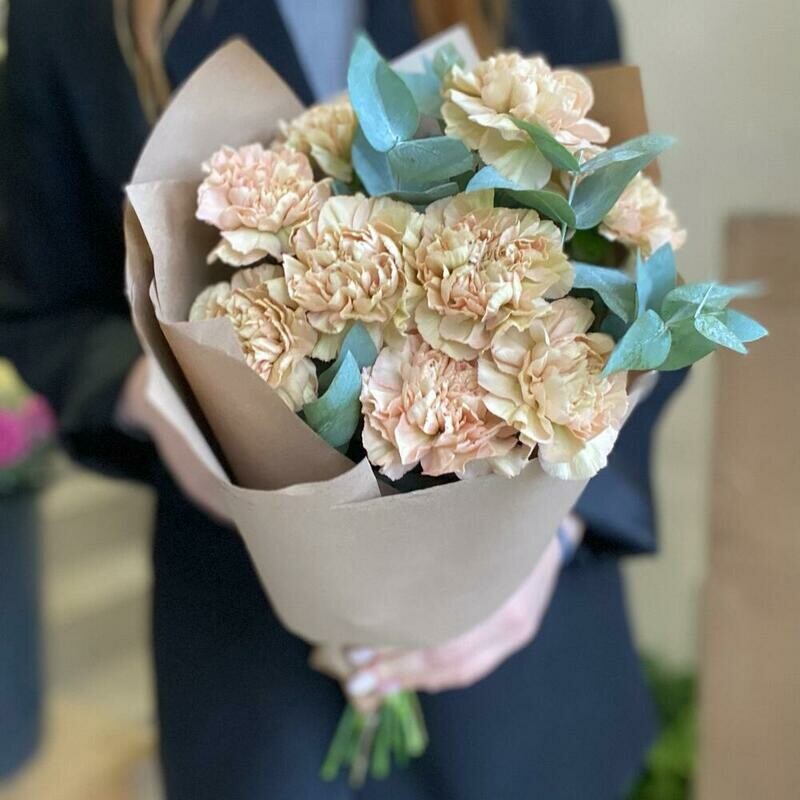 Диантусы и эвкалипт, стандартный