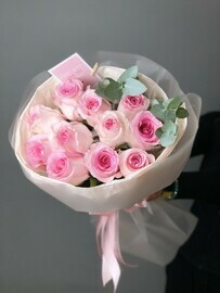 11 розовых роз для МАМЫ