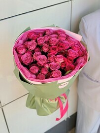 Авторский букет «Малиновый рай»