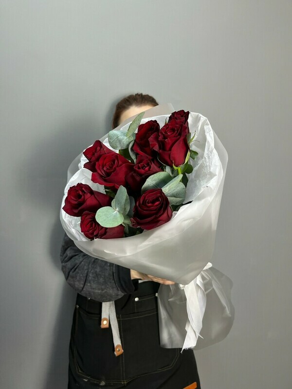 Насыщенный букет комплимент , стандарт 