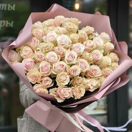 Buket iz 51aromatnoj rozi Pink Mondiale