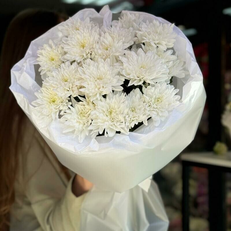 Букет из белых кустовых хризантем, стандартный